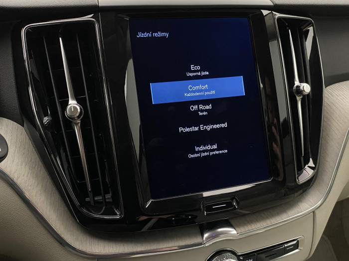 Volvo XC60 D4 AWD INSCRIPTION AUT 2.0 d