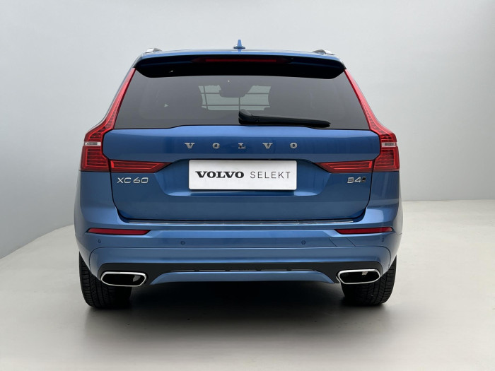 Volvo XC60 B4 AWD R-DESIGN AUT