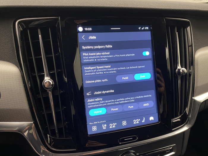 Volvo V90 T6 AWD RECHARGE DARK PLUS