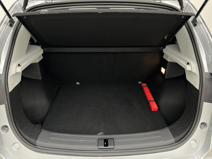 MG ZS EMOTION PLUS 1.5DVVT CZ 1.maj.