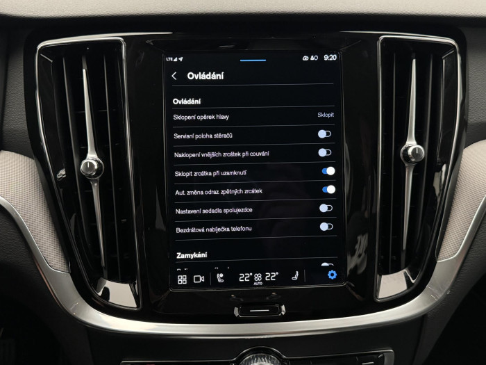 Volvo V60 CC B5 AWD PLUS BRIGHT 1.maj