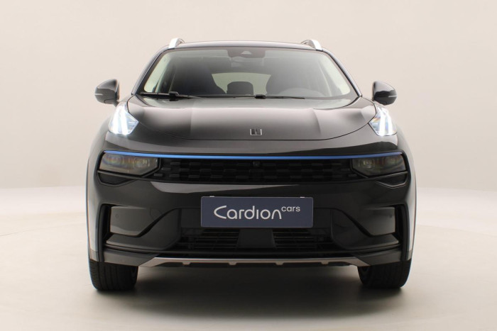 Lynk & Co 01 PHEV DCT AUT 1.maj