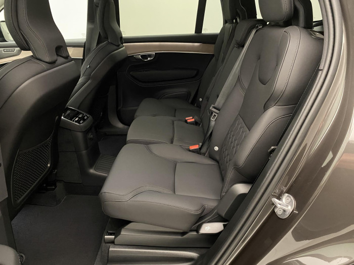 Volvo XC90 T8 AWD RECHARGE DARK PLUS 7m
