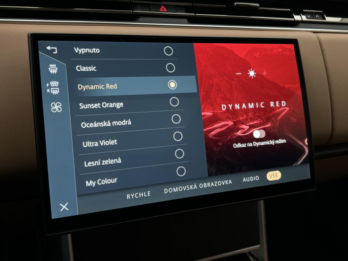 Land Rover Range Rover D350 HSE SWB AWD Aut REZERVACE 3.0 d