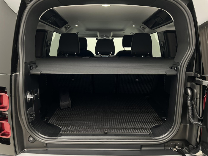 Land Rover Defender 110 D200 S AWD Aut 3.0 d