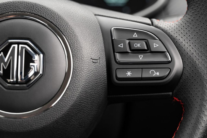 MG ZS ESSENTIAL PLUS 1.5DVVT