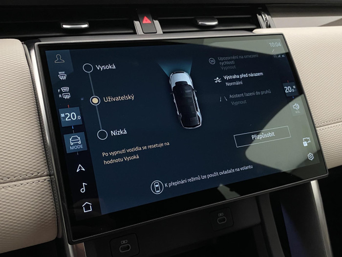 Land Rover Discovery Sport D200 DYNAMIC SE AWD REZERVACE 2.0 d Dynamic SE