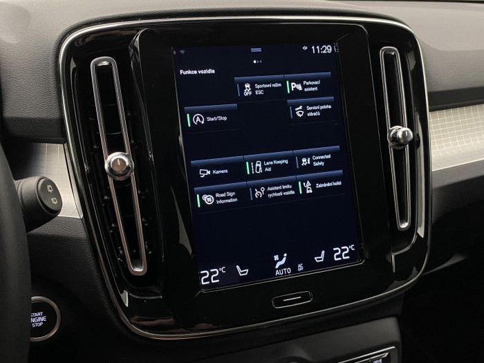 Volvo XC40 T3 MOMENTUM AUT CZ 1.5 Momentum