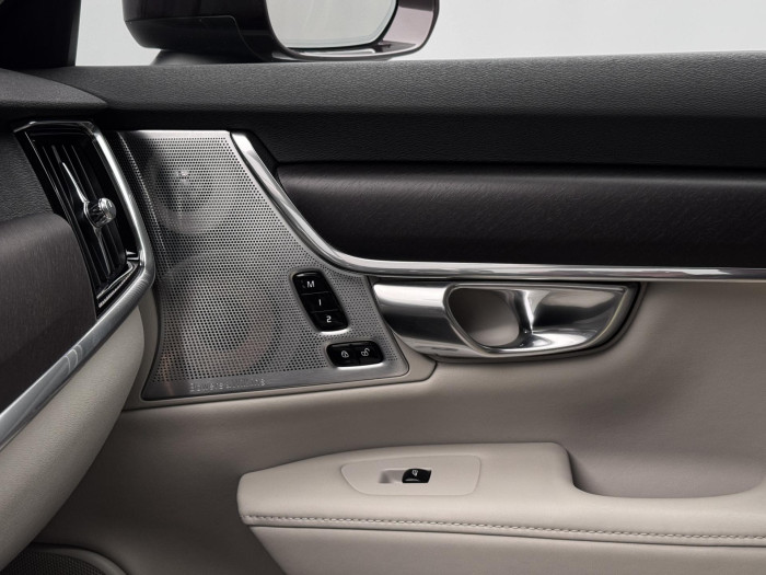 Volvo V90 CC D5 AWD PRO POLESTAR CZ AUT 2.0 d CC CC