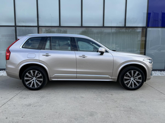 Volvo XC90 B5 AWD AUT BRIGHT PLUS 7-míst