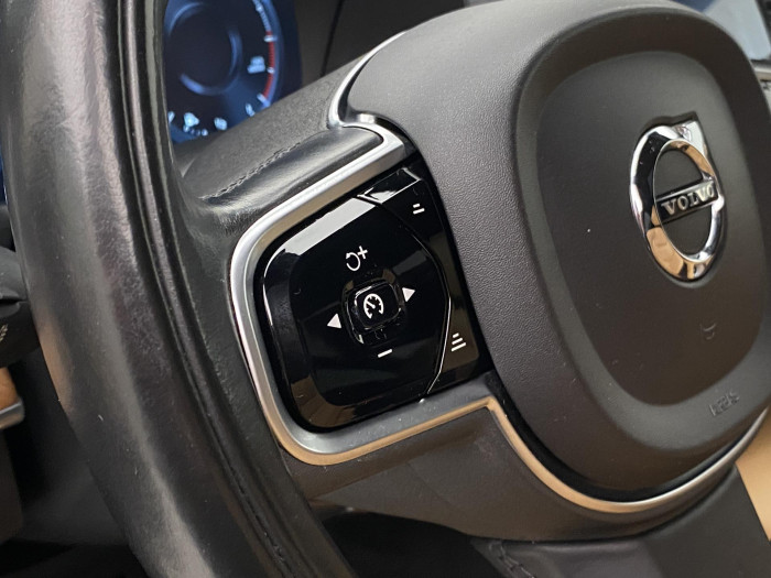 Volvo XC90 D5 AWD INSCRIPTION AUT 2.0 d