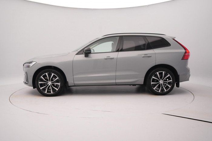 Volvo XC60 B4 AWD PLUS DARK AUT 1. maj