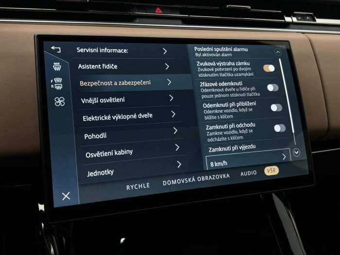 Land Rover Range Rover Sport D250 DYNAMIC SE AWD Aut 3.0 d Dynamic SE