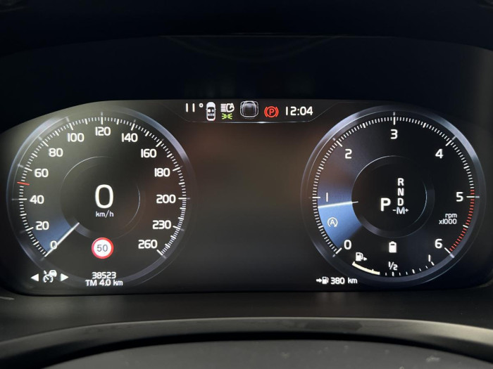 Volvo V60 CROSS COUNTRY B4 AWD Aut 1.maj