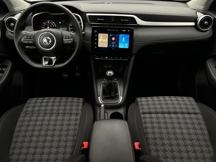 MG ZS 1.5 ESSENTIAL PLUS CZ 1.maj.