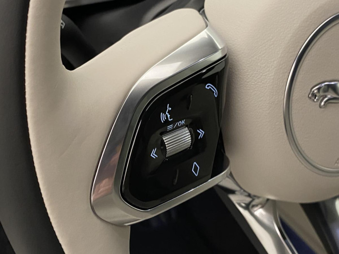 Jaguar I-Pace REZERVACE