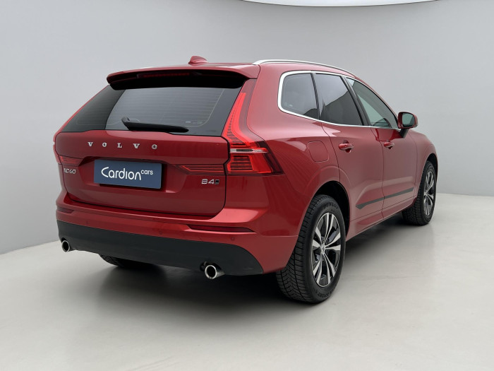 Volvo XC60 B4 AWD MOMENTUM AUT CZ 2.0 Momentum