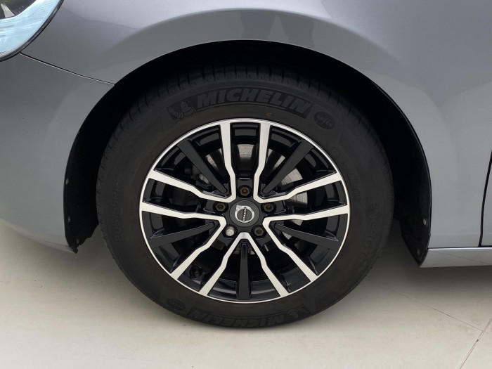 Volvo V40 D2 DRIVE-E MOMENTUM 2.0 d Drive Momentum