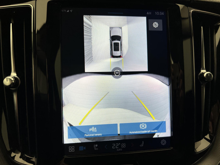 Volvo XC60 T6 AWD RECHARGE ULTRA BRIGHT