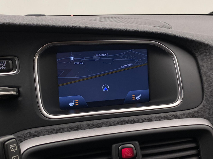 Volvo V40 CC D2 MOMENTUM AUT 1.6 d CC CC Momentum