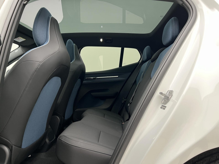 Volvo EX30 CC AWD TWIN MOTOR ULTRA AUT CC CC