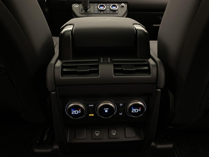 Land Rover Defender 110 P425 X-DYNAMIC HSE AWD AUT 5.0 Dynamic