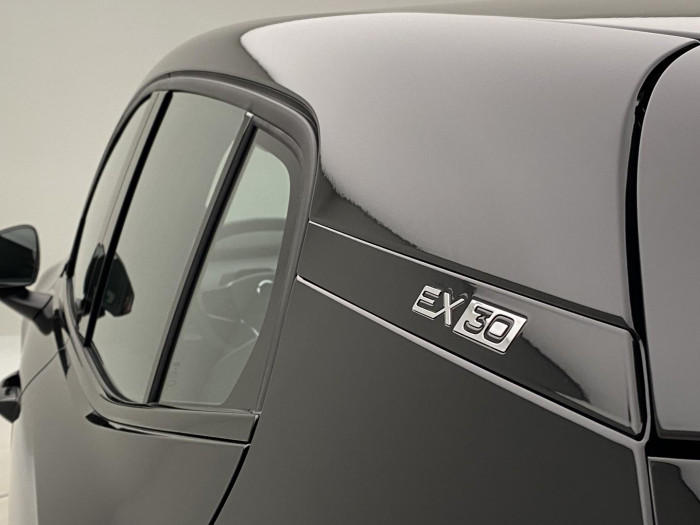 Volvo EX30 PURE ELECTRIC SINGLE PLUS RWD