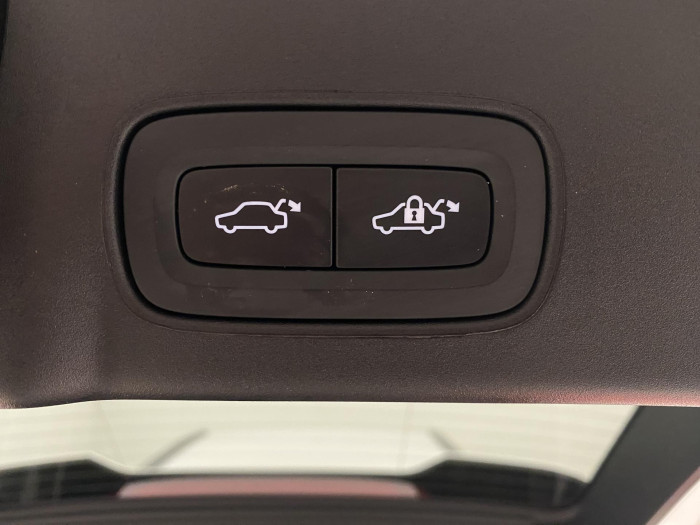 Volvo V90 T6 AWD RECHARGE DARK PLUS