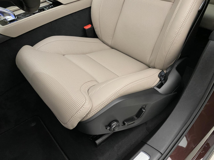 Volvo XC90 T8 AWD RECHARGE BRIGHT ULTRA 7