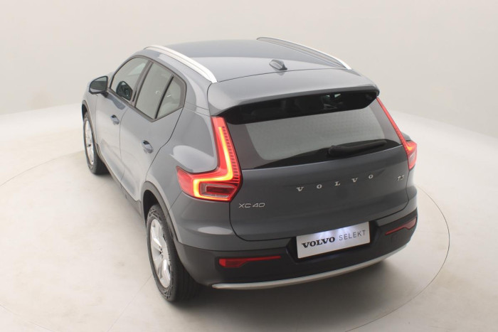 Volvo XC40 T3 MOMENTUM REZERVACE 1.5 Momentum