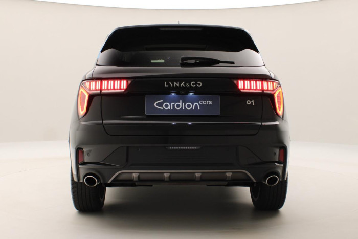 Lynk & Co 01 PHEV DCT AUT 1.maj. REZERVACE