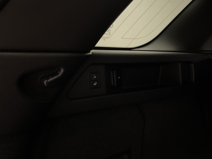 Land Rover Discovery Sport D200 SE DYNAMIC AWD CZ 1.maj 2.0 d SE Dynamic