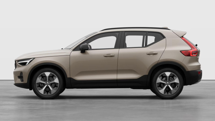 Volvo XC40 B3 AUT DARK PLUS