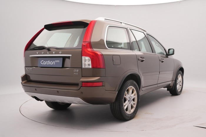 Volvo XC90 D5 AWD SUMMUM AUT 7M CZ 2.4 d Summum