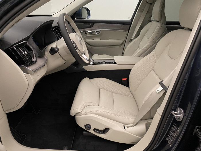 Volvo XC90 B5 AWD AUT BRIGHT PLUS 7míst