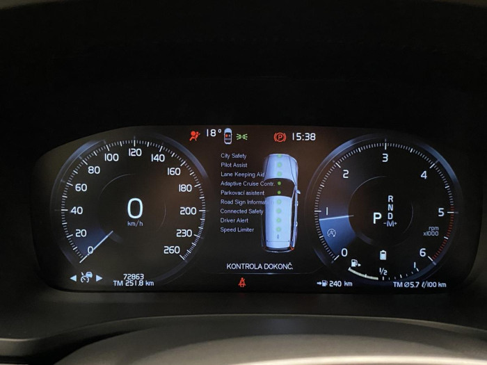 Volvo V60 CC B4 AWD ADVANCED REZERVACE 2.0 CC CC
