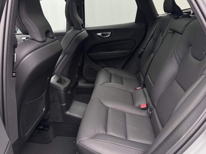 Volvo XC60 T6 AWD RECHARGE PLUS DARK AUT