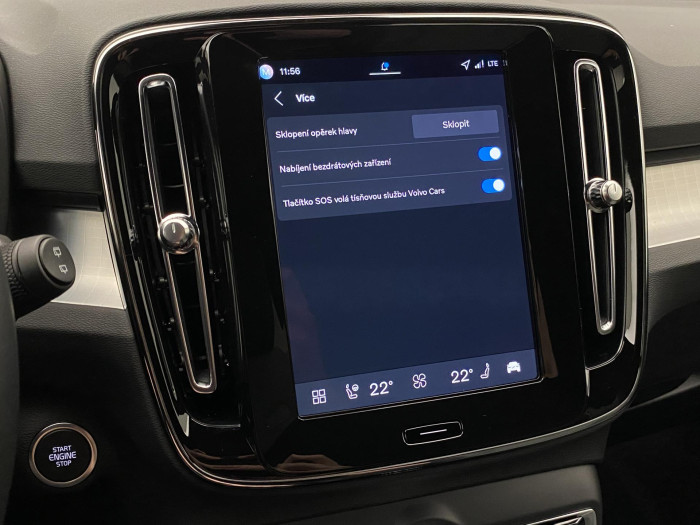 Volvo XC40 B3 AUT PLUS BLACK EDITION