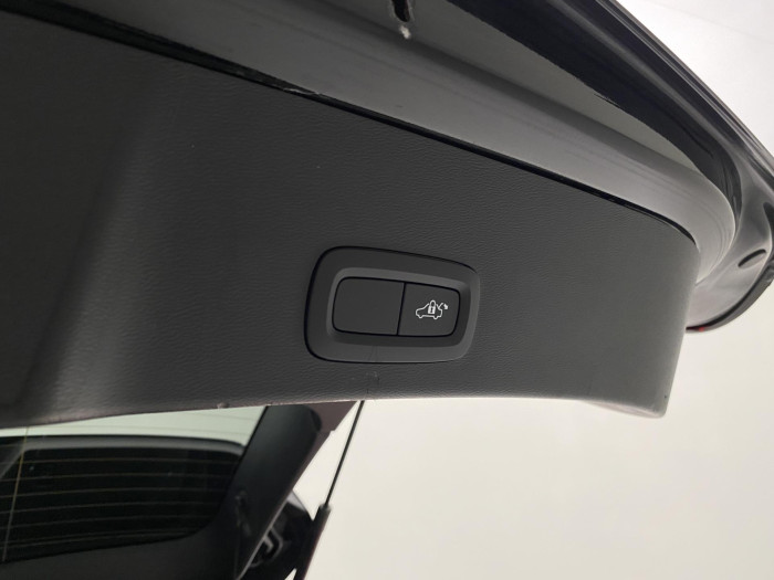 Volvo XC40 D4 AWD MOMENTUM AUT 2.0 d Momentum