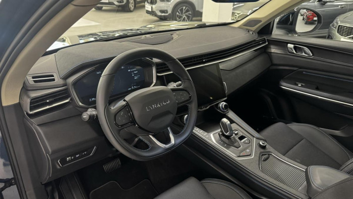 Lynk & Co 01 PHEV DCT AUT REZERVACE