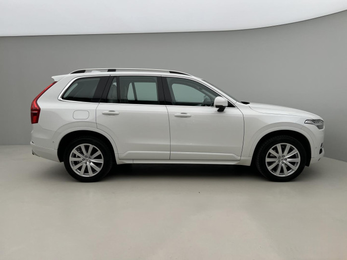 Volvo XC90 D5 AWD MOMENTUM Aut CZ 2.0 d Momentum