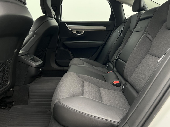 Volvo S90 T4 MOMENTUM AUT 2.0 Momentum