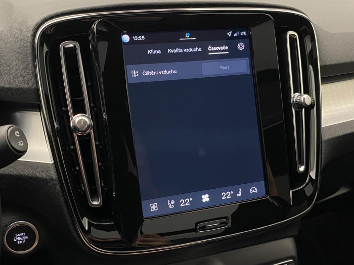 Volvo XC40 B3 AUT DARK PLUS