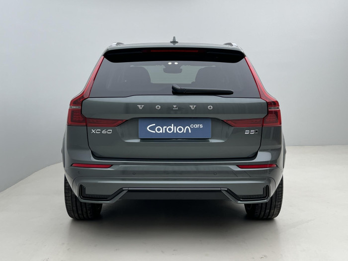 Volvo XC60 B5 AWD DARK ULTRA AUT