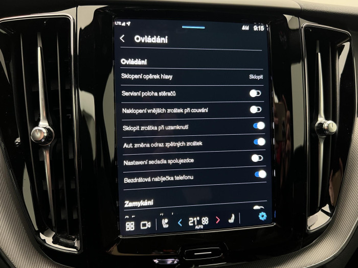 Volvo XC60 T6 AWD RECHARGE PLUS DARK AUT