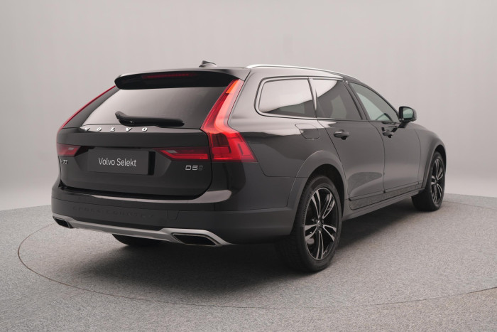 Volvo V90 CC D5 AWD PRO CZ REZERVACE 2.0 d CC CC