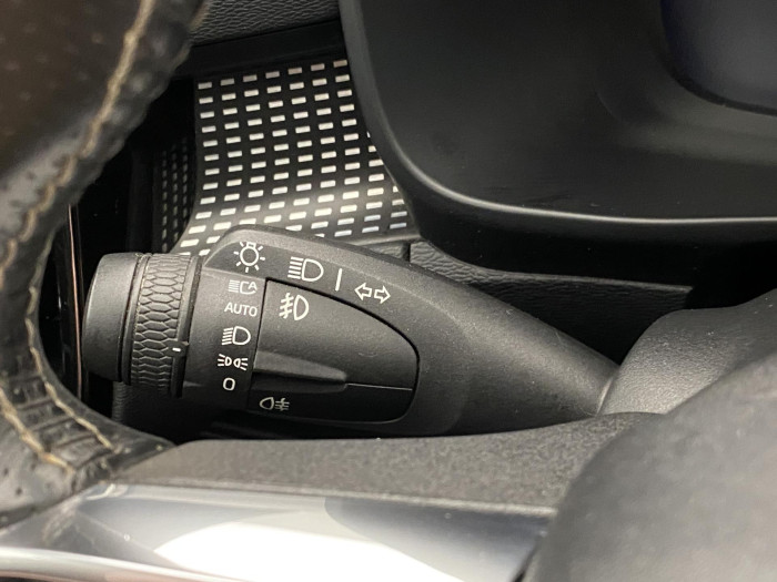 Volvo XC40 D4 AWD R-DESIGN AUT CZ 2.0 d