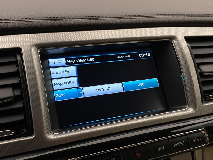 Jaguar XF 3.0 V6D AUT CZ 3.0 d