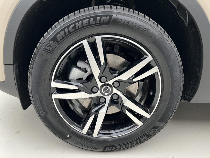 Volvo XC40 B3 CORE AUT