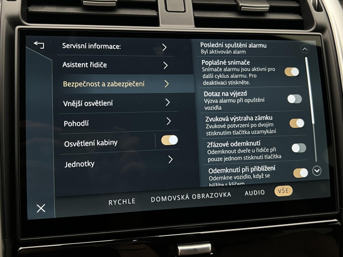 Land Rover Discovery D350 DYNAMIC HSE AWD Aut 3.0 d Dynamic